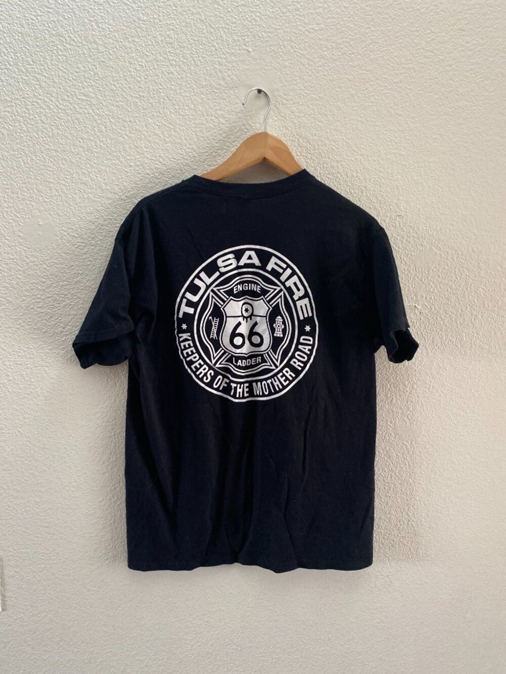 Tulsa Fire Department Historic Route 66 Black Gildan T-Shirt Men's Large